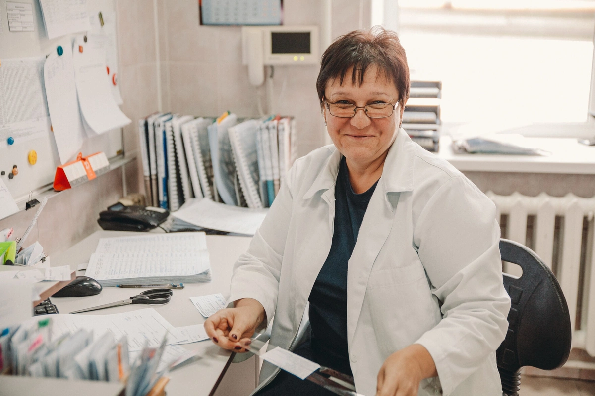 Senior inspector at quality control desk
